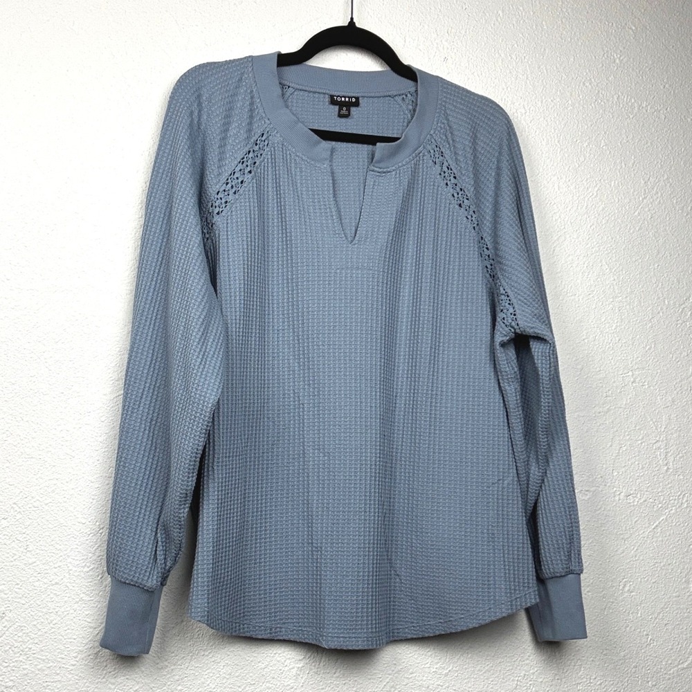Torrid Blue Waffle Knit Top - 0 - Crochet Lace Notch Neck Boho Casual